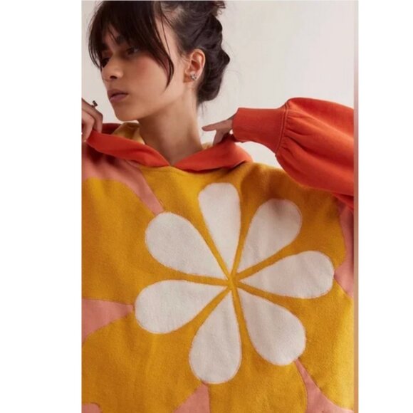 NWT Free People Clover Sweatshirt in Orange Combo XL - Picture 3 of 5
